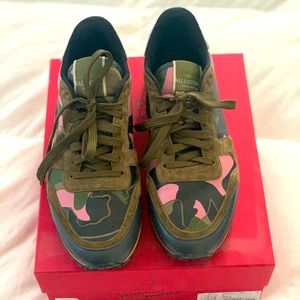 Valentino Sneakers
